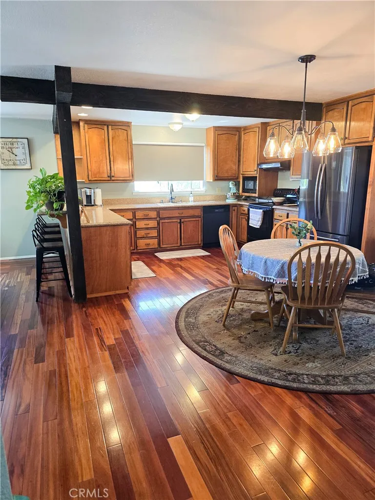 1711 Mellor Lakeport, CA 95453