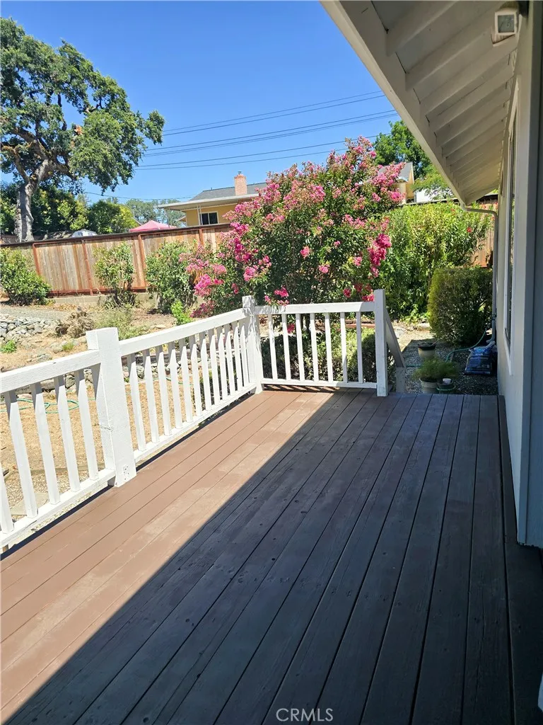 1711 Mellor Lakeport, CA 95453
