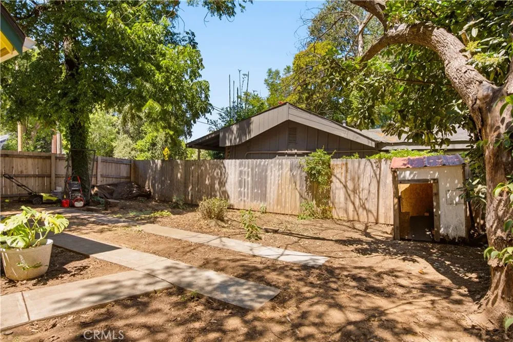 146 W 7th Avenue Chico, CA 95926