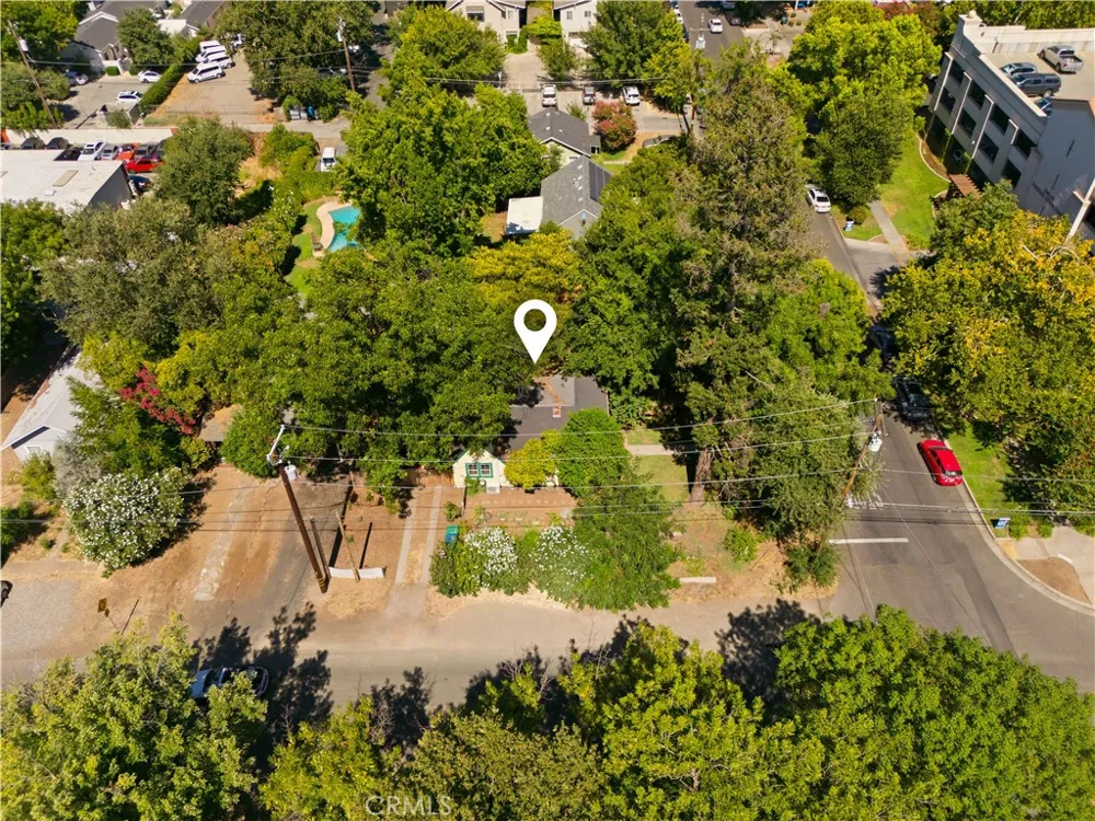 146 W 7th Avenue Chico, CA 95926