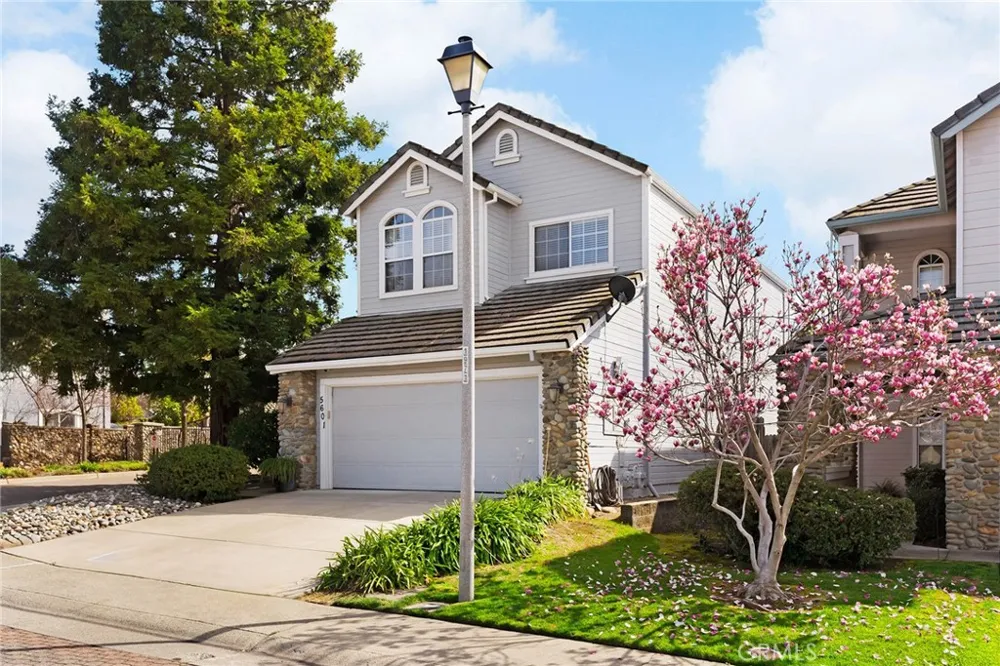 5601 Grand View Court Rocklin, CA 95765