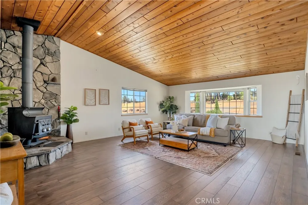 3070 Royal Meadow Paradise, CA 95969