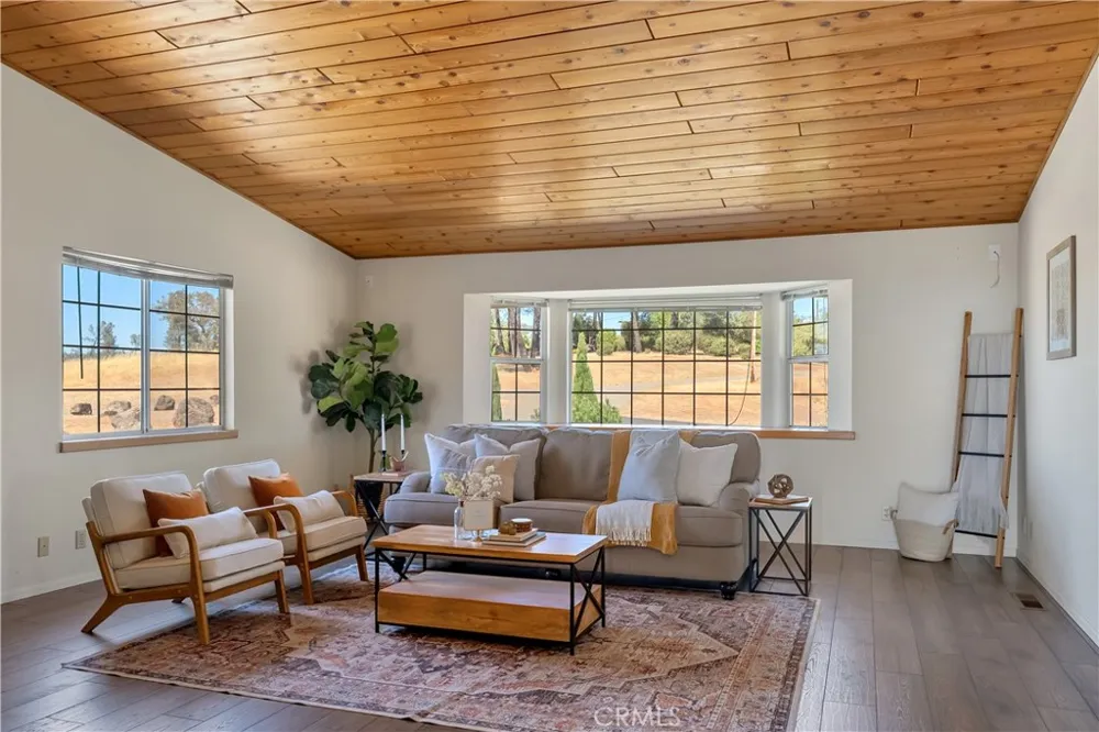 3070 Royal Meadow Paradise, CA 95969