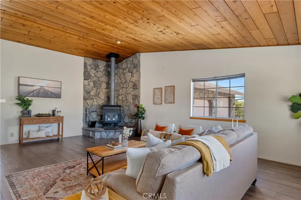 3070 Royal Meadow Paradise, CA 95969