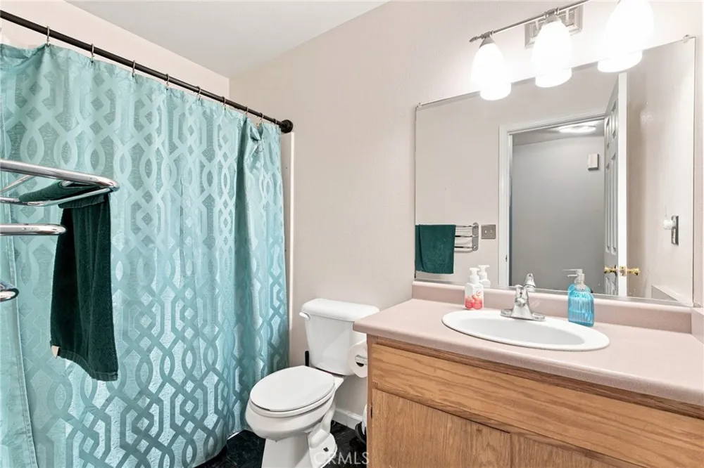 5 Hunter Court Chico, CA 95928