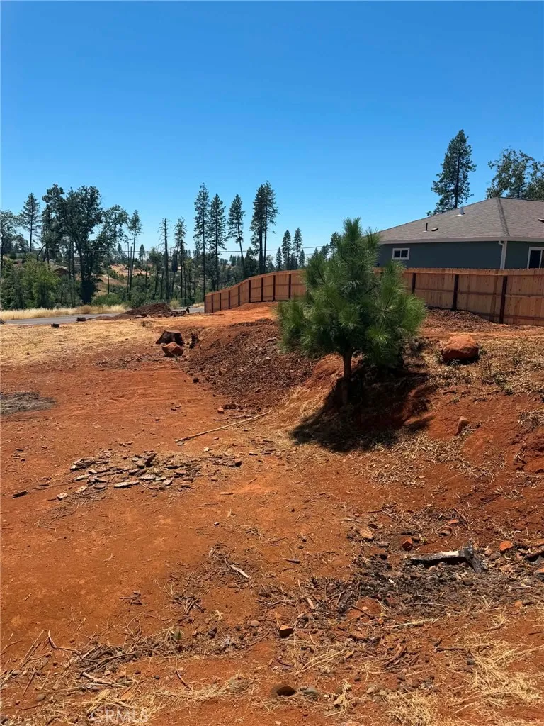 603 Valley View Paradise, CA 95969