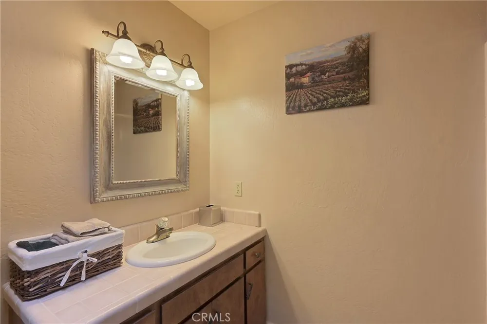474 Lodgeview Oroville, CA 95966