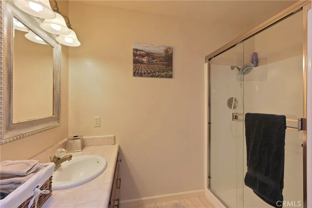 474 Lodgeview Oroville, CA 95966