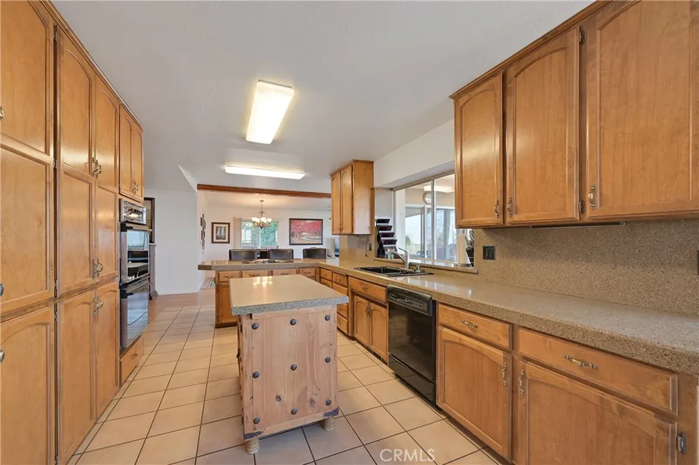 474 Lodgeview Oroville, CA 95966