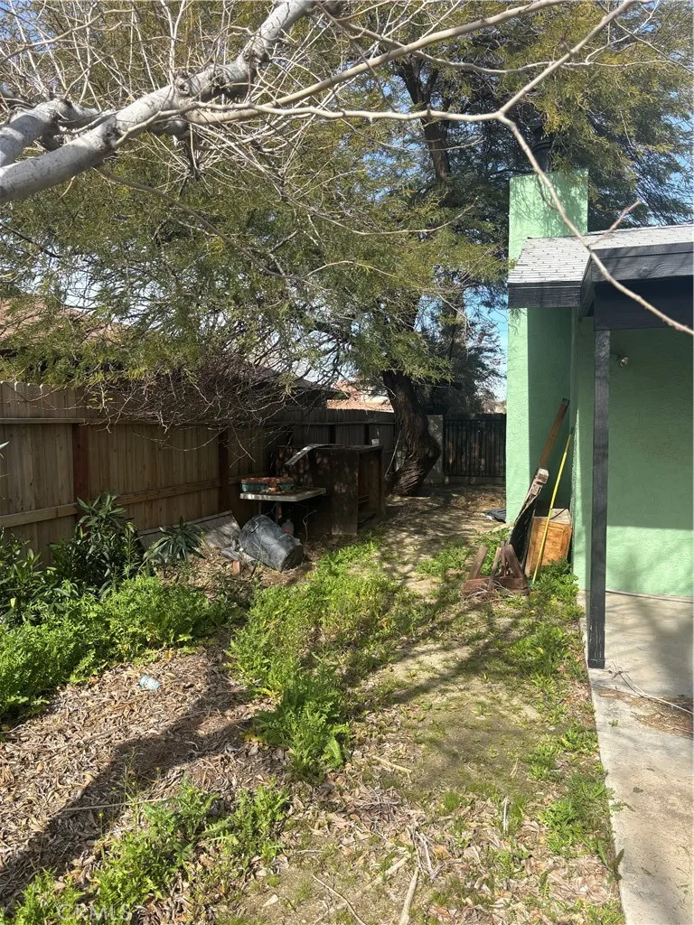 313 Mamie Street Ridgecrest, CA 93555