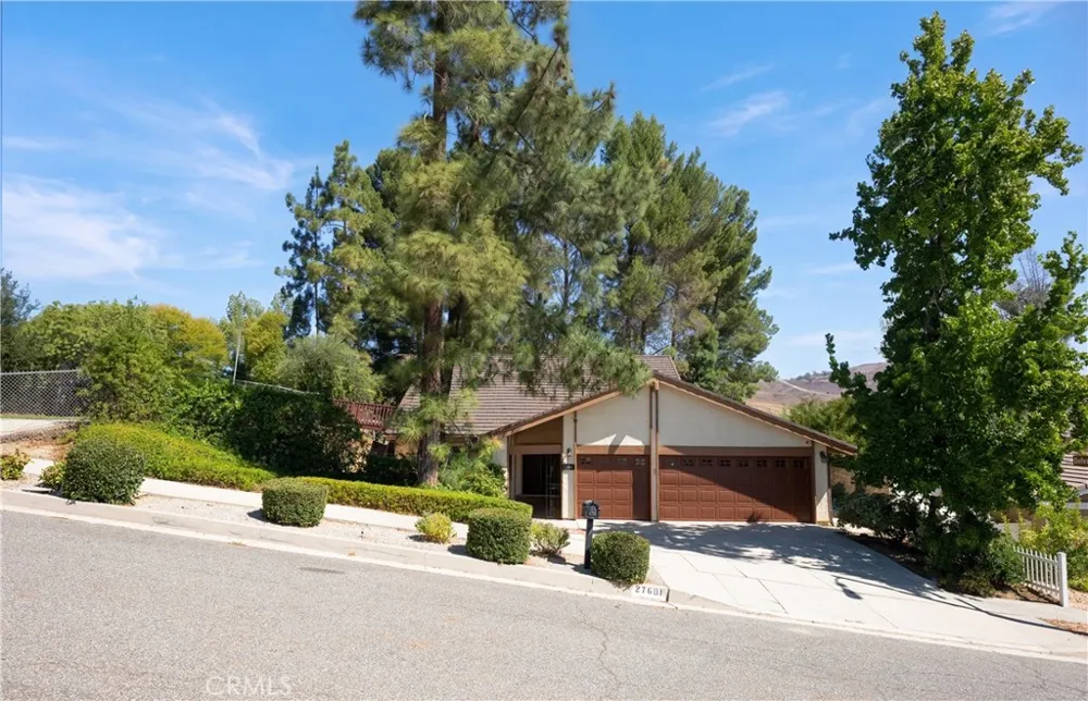 27601 Endeavor Street Agoura Hills, CA 91301