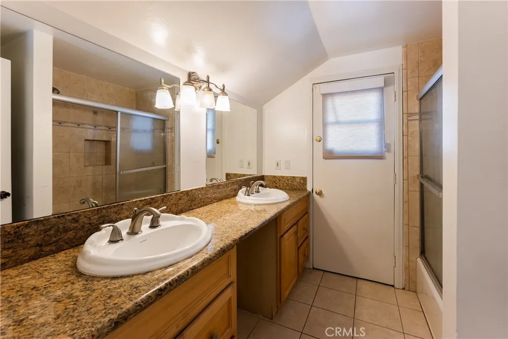 27601 Endeavor Street Agoura Hills, CA 91301