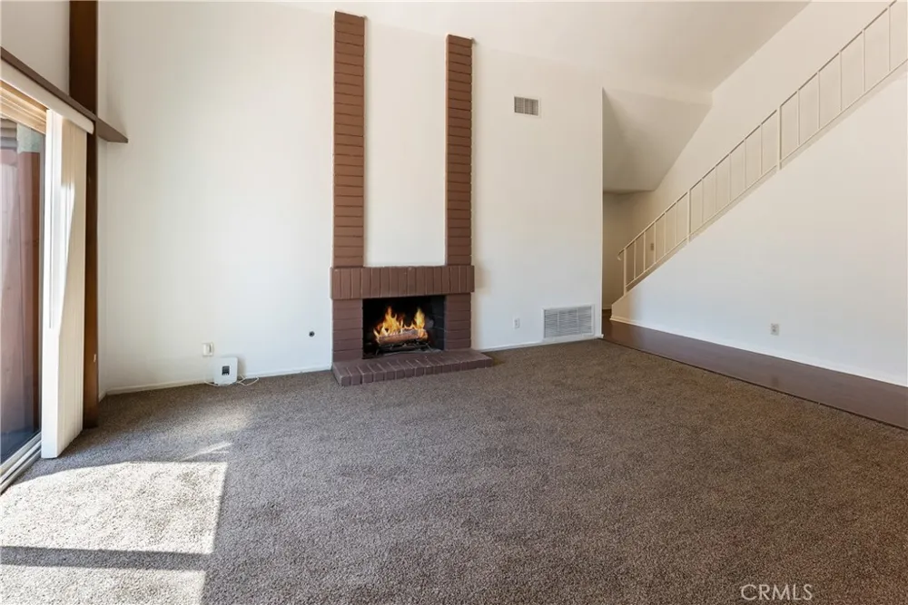 27601 Endeavor Street Agoura Hills, CA 91301