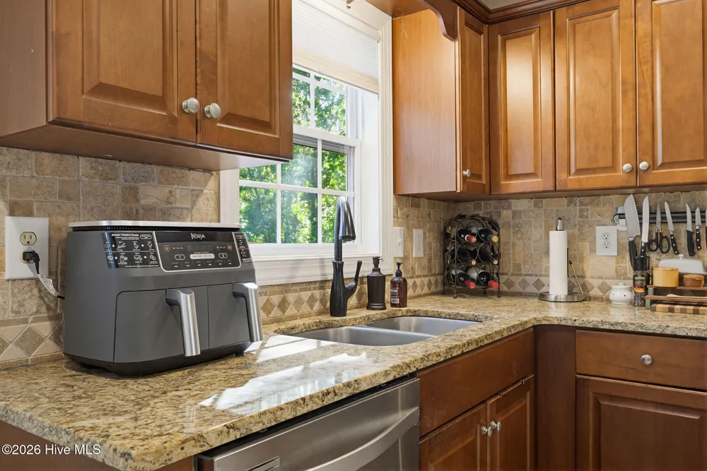 105 Sages Ridge Drive Holly Ridge, NC 28445