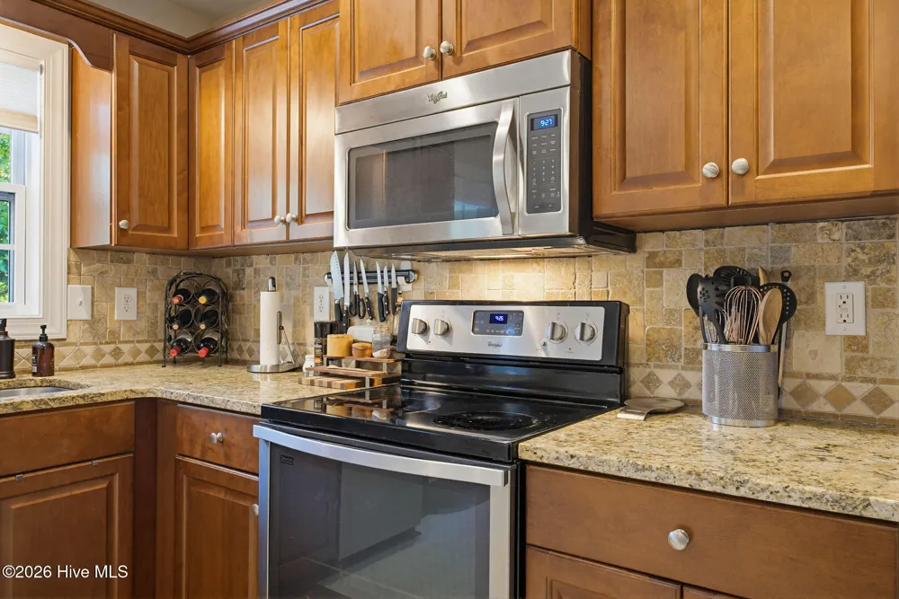 105 Sages Ridge Drive Holly Ridge, NC 28445