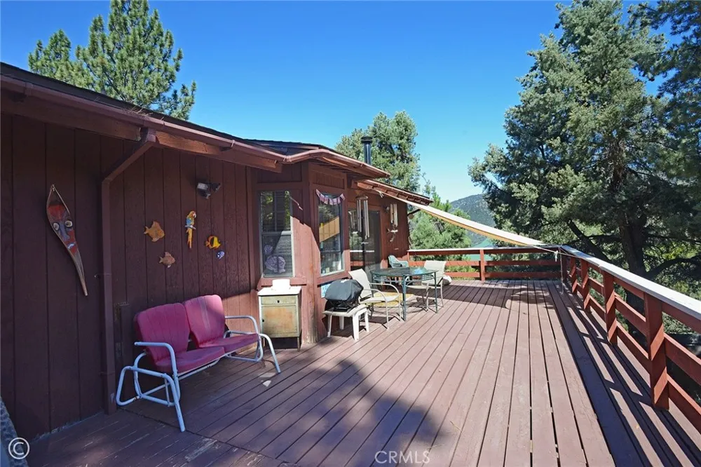 15417 Acacia Pine Mountain Club, CA 93222