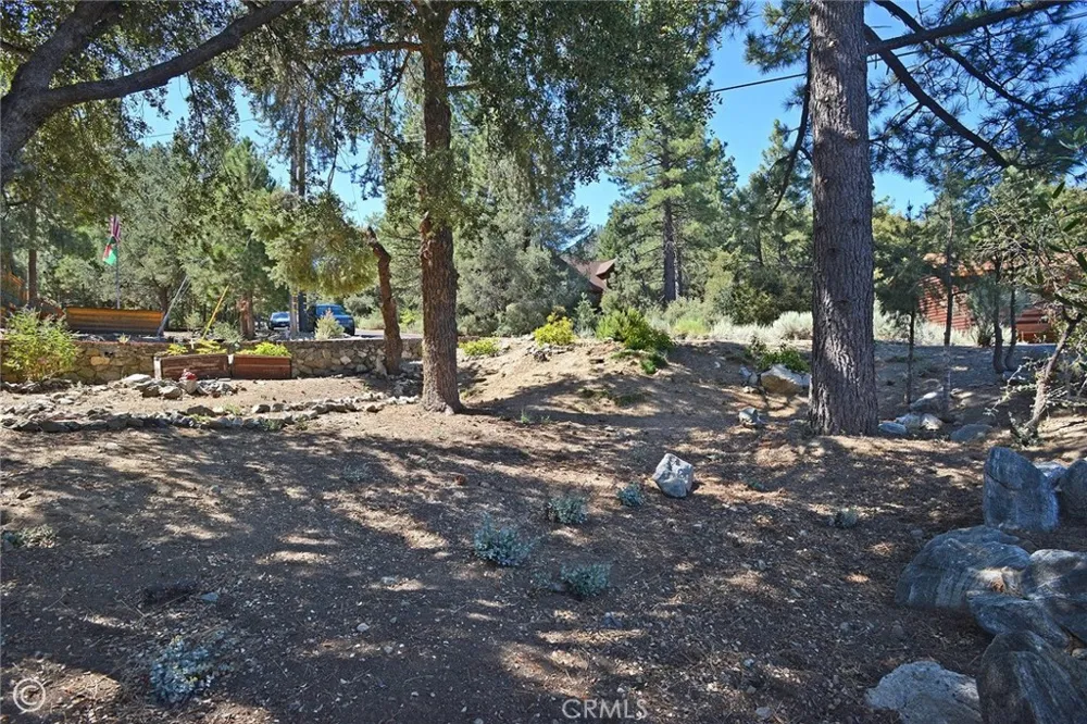 15417 Acacia Pine Mountain Club, CA 93222