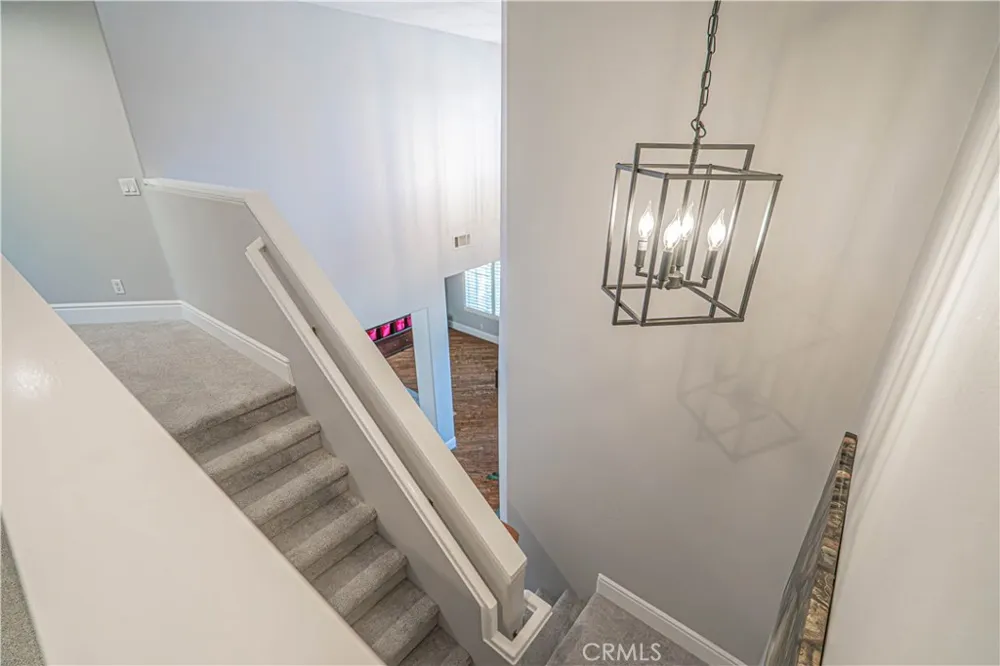 25317 Oak Ridge Drive Saugus, CA 91350