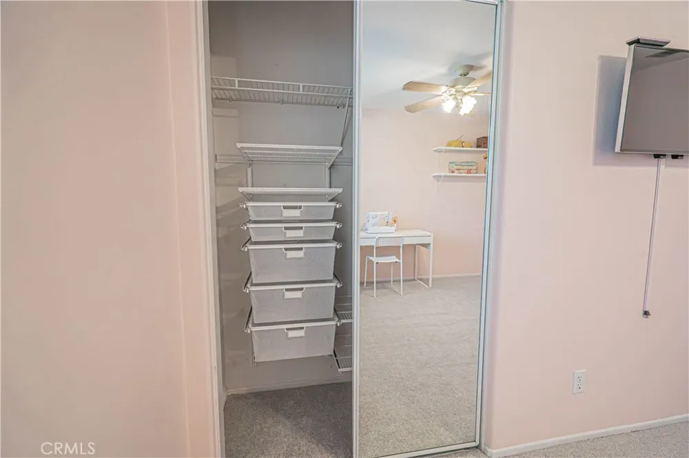25317 Oak Ridge Drive Saugus, CA 91350