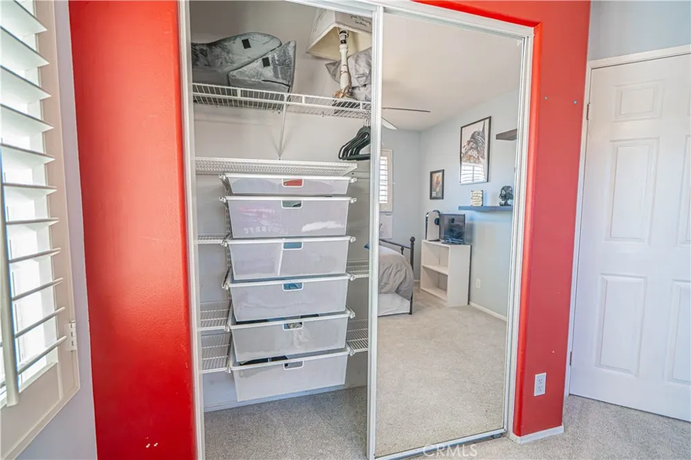 25317 Oak Ridge Drive Saugus, CA 91350