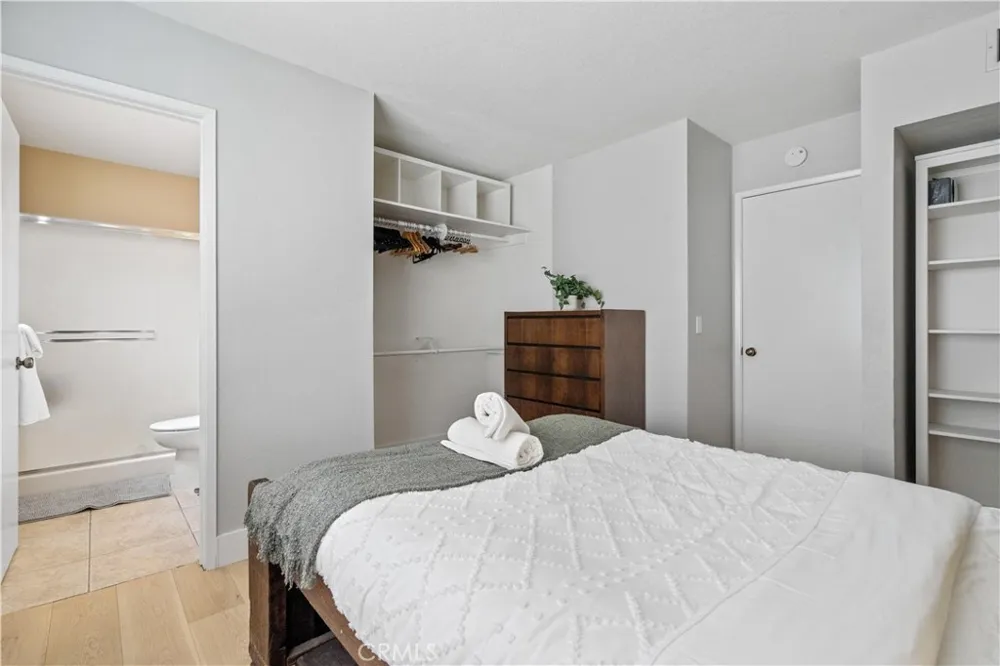 27612 Nugget #5 Canyon Country, CA 91387