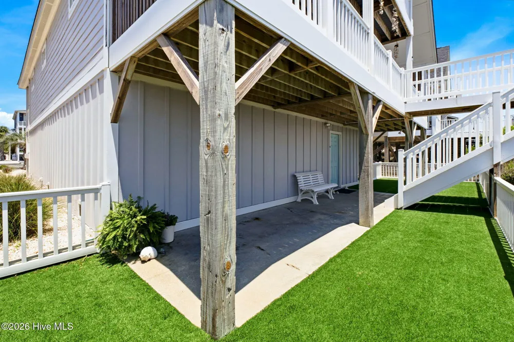 177 Ocean Boulevard W Holden Beach, NC 28462