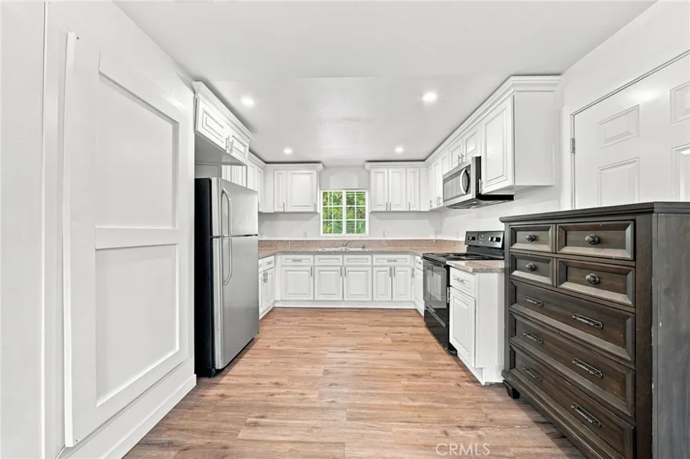 6613 Stoney Dr Redding, CA 96002