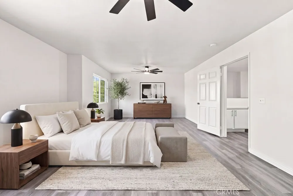 38519 37th E Palmdale, CA 93550
