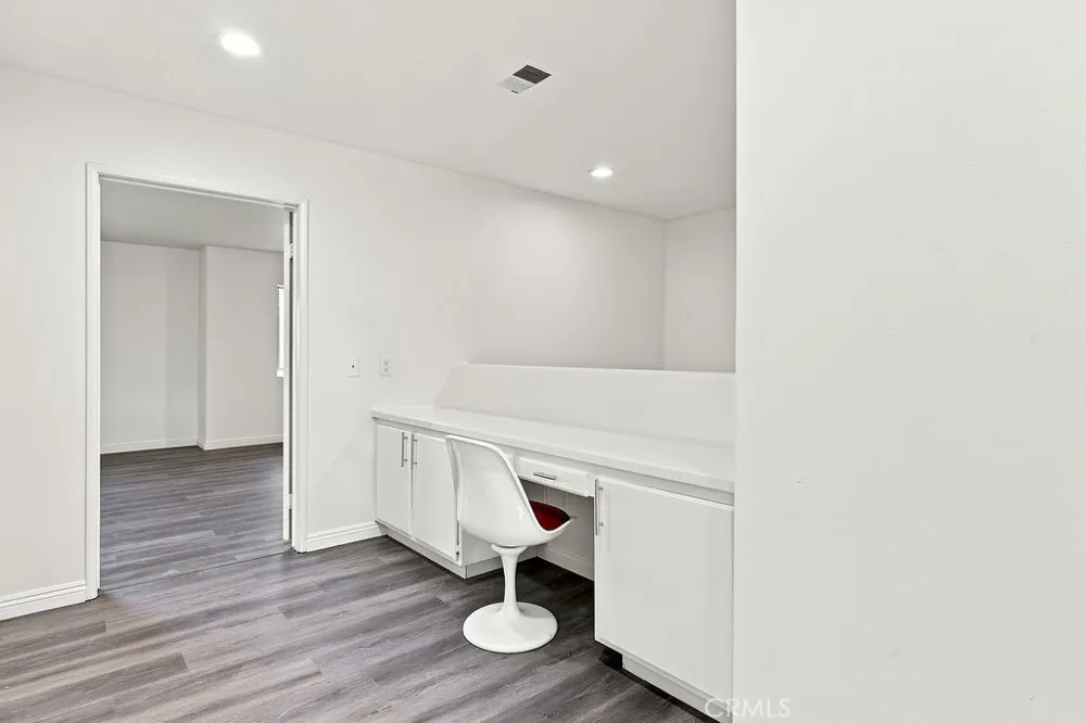 38519 37th E Palmdale, CA 93550
