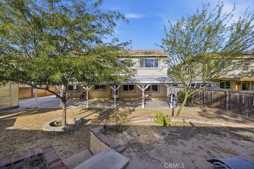 38519 37th E Palmdale, CA 93550
