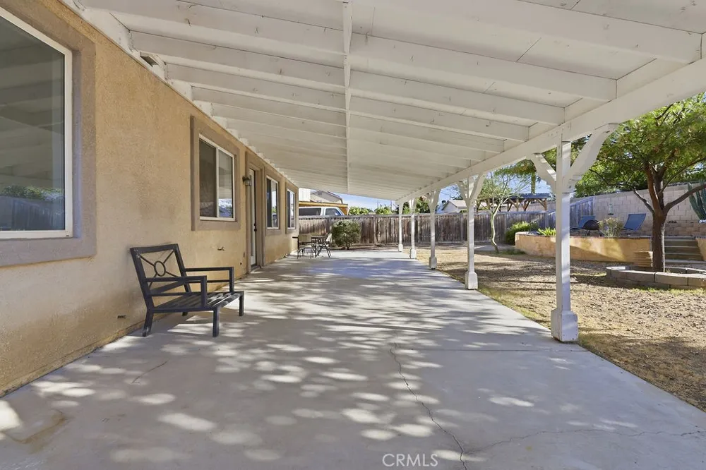 38519 37th E Palmdale, CA 93550
