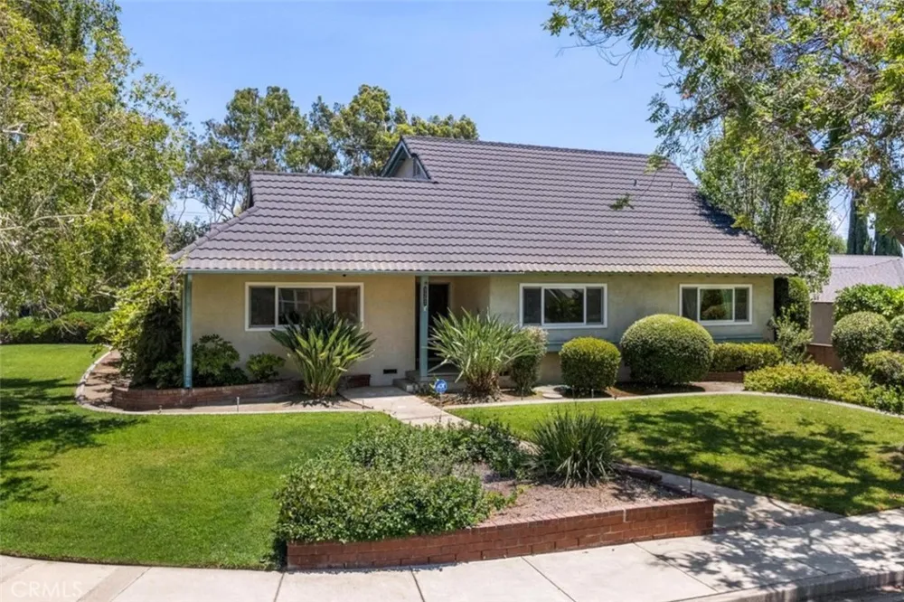 1152 Northwestern Drive Claremont, CA 91711