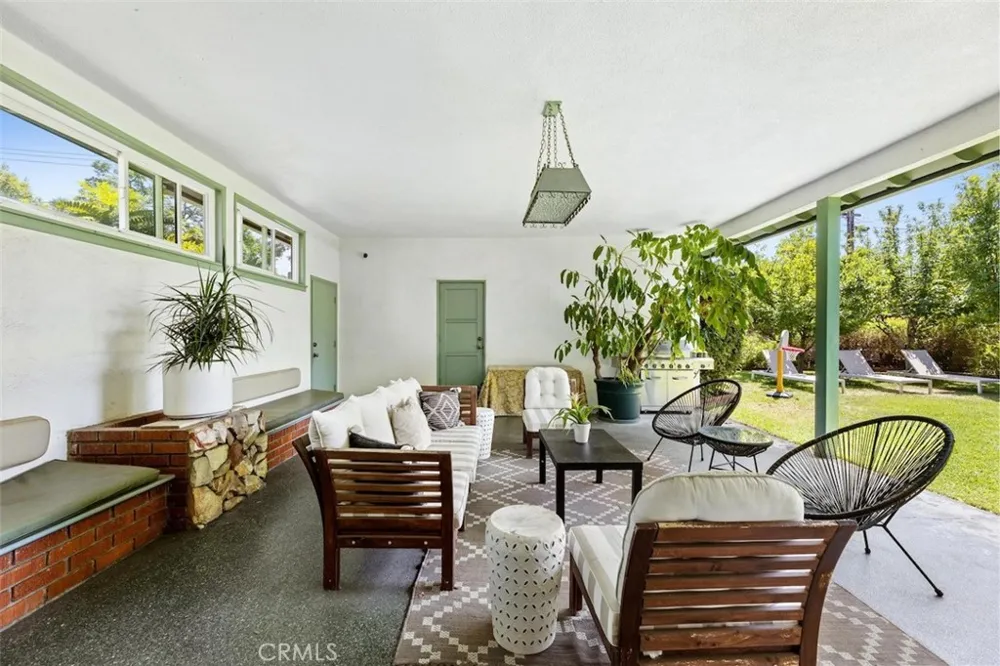 1152 Northwestern Drive Claremont, CA 91711
