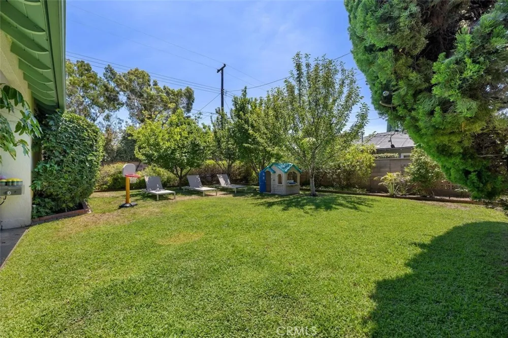 1152 Northwestern Drive Claremont, CA 91711