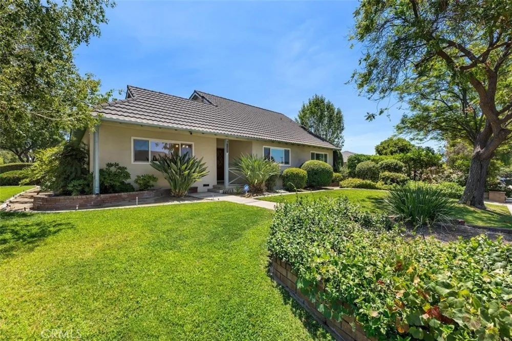 1152 Northwestern Drive Claremont, CA 91711
