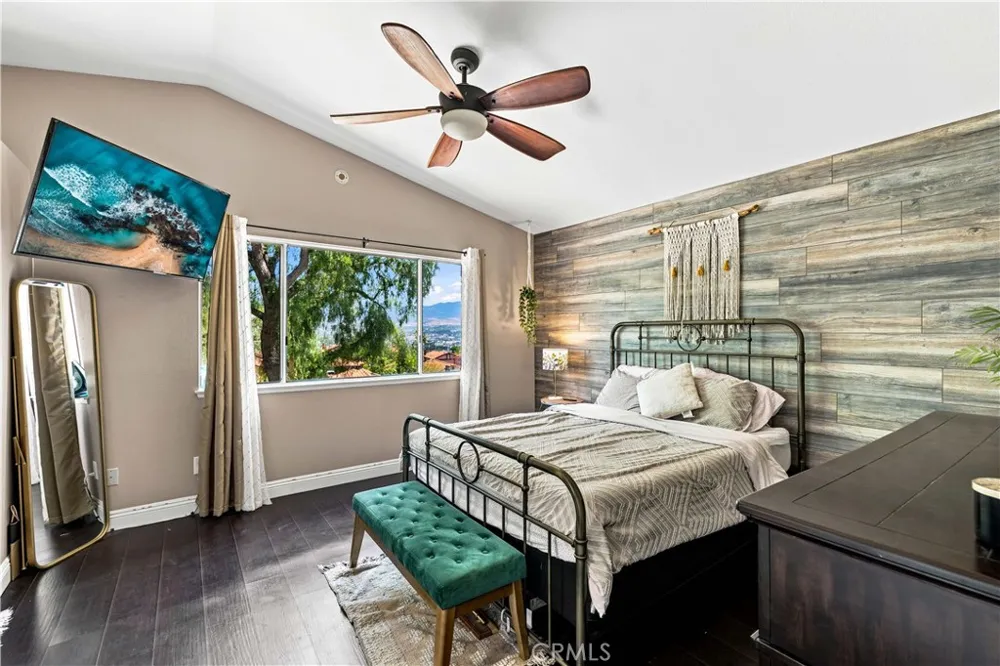 19322 Old Friend Road Canyon Country, CA 91351