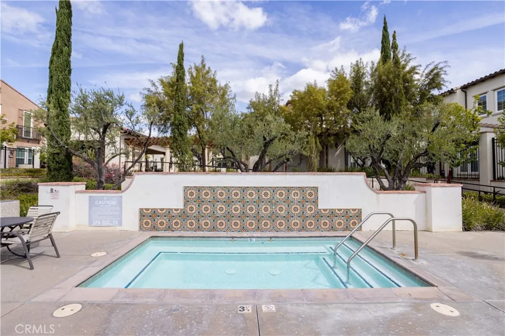 20329 Paseo Los Arcos Porter Ranch, CA 91326