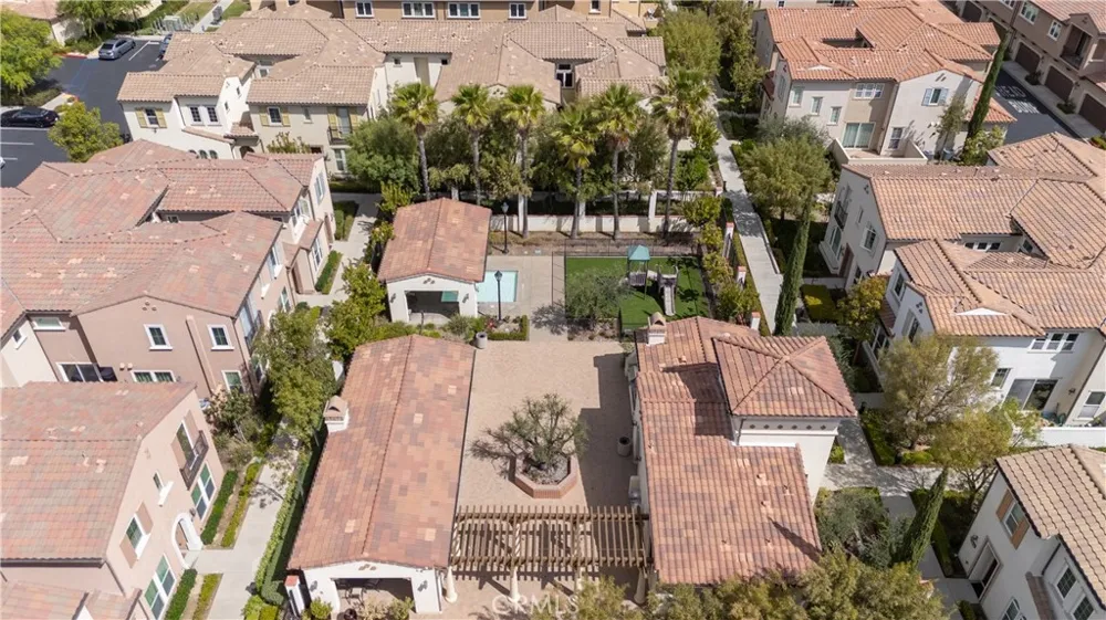 20329 Paseo Los Arcos Porter Ranch, CA 91326