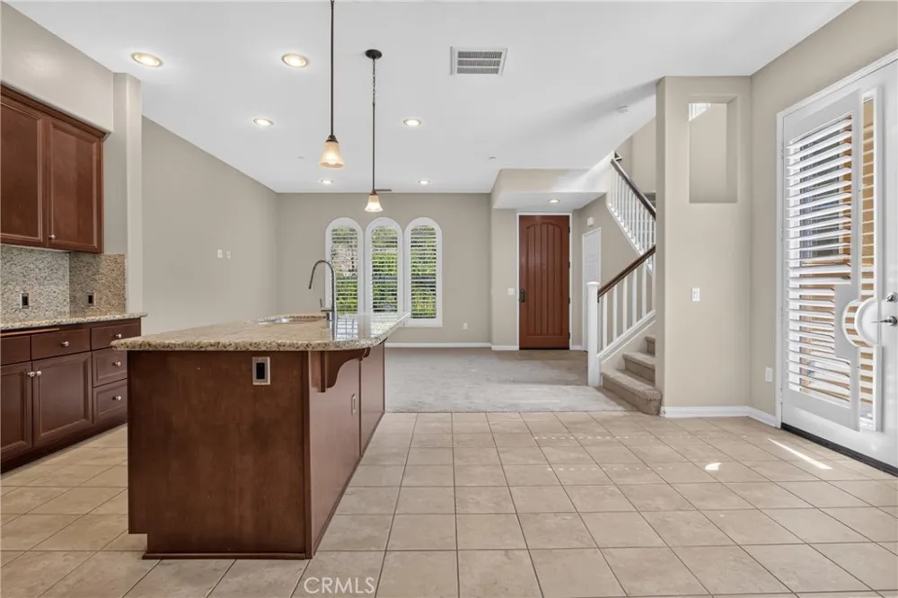 20329 Paseo Los Arcos Porter Ranch, CA 91326