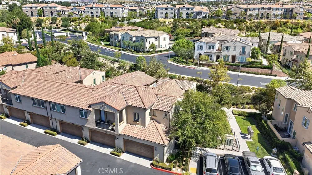20329 Paseo Los Arcos Porter Ranch, CA 91326