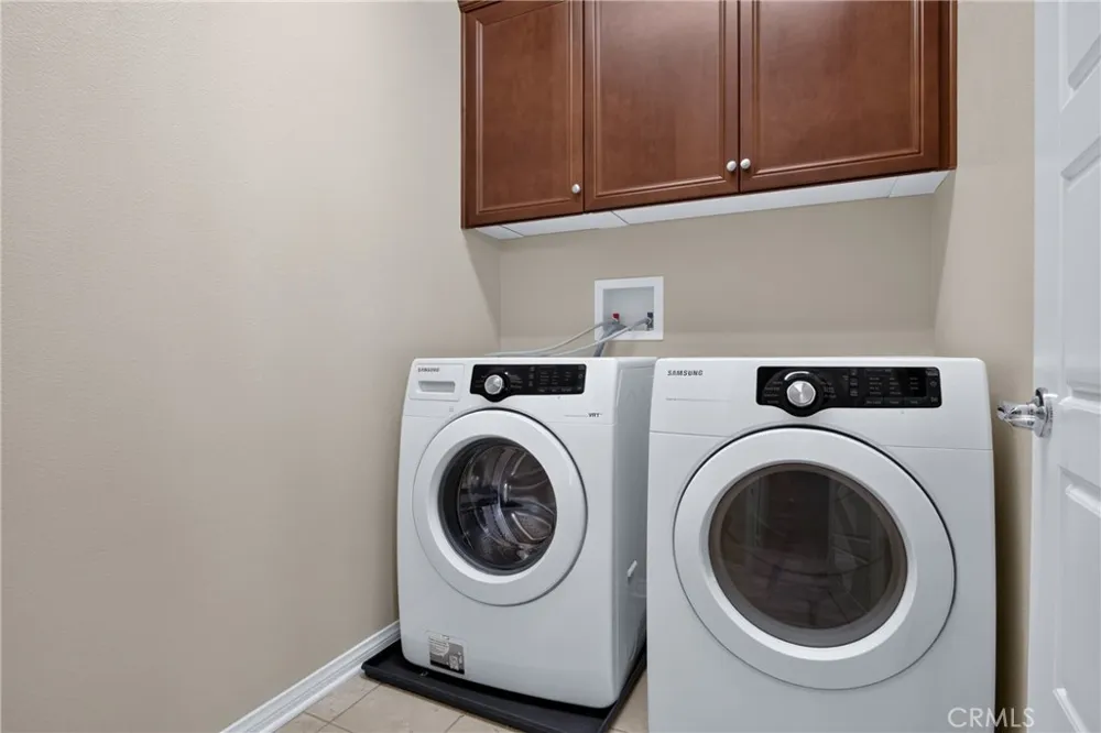 20329 Paseo Los Arcos Porter Ranch, CA 91326