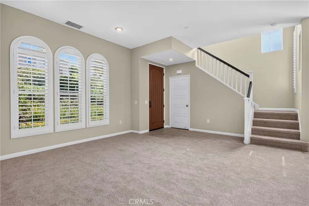 20329 Paseo Los Arcos Porter Ranch, CA 91326