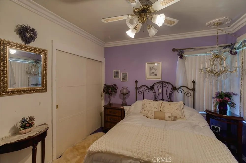 8315 Canterbury Avenue Sun Valley, CA 91352