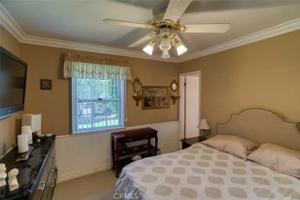 8315 Canterbury Avenue Sun Valley, CA 91352