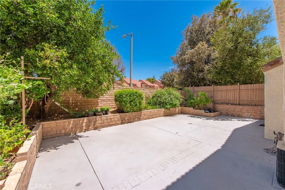 2024 Riverbirch Simi Valley, CA 93063