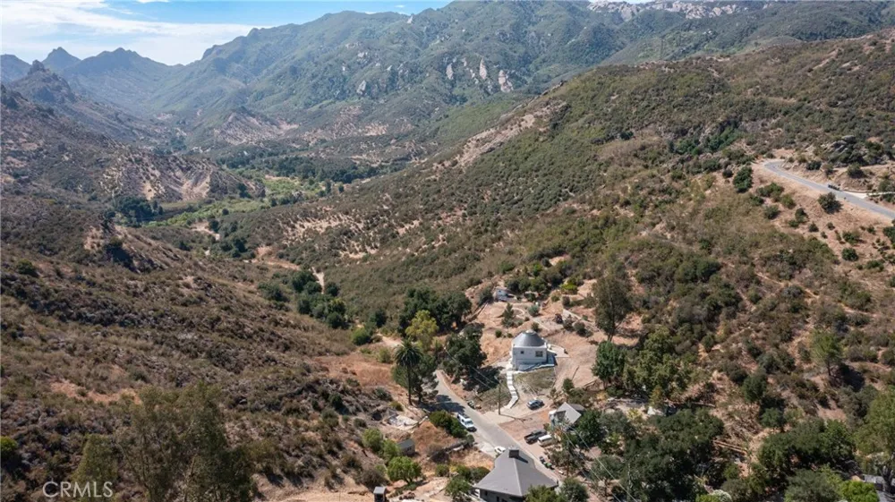 28923 Crags Agoura Hills, CA 91301