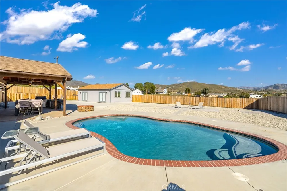 32854 Crown Valley Road Acton, CA 93510