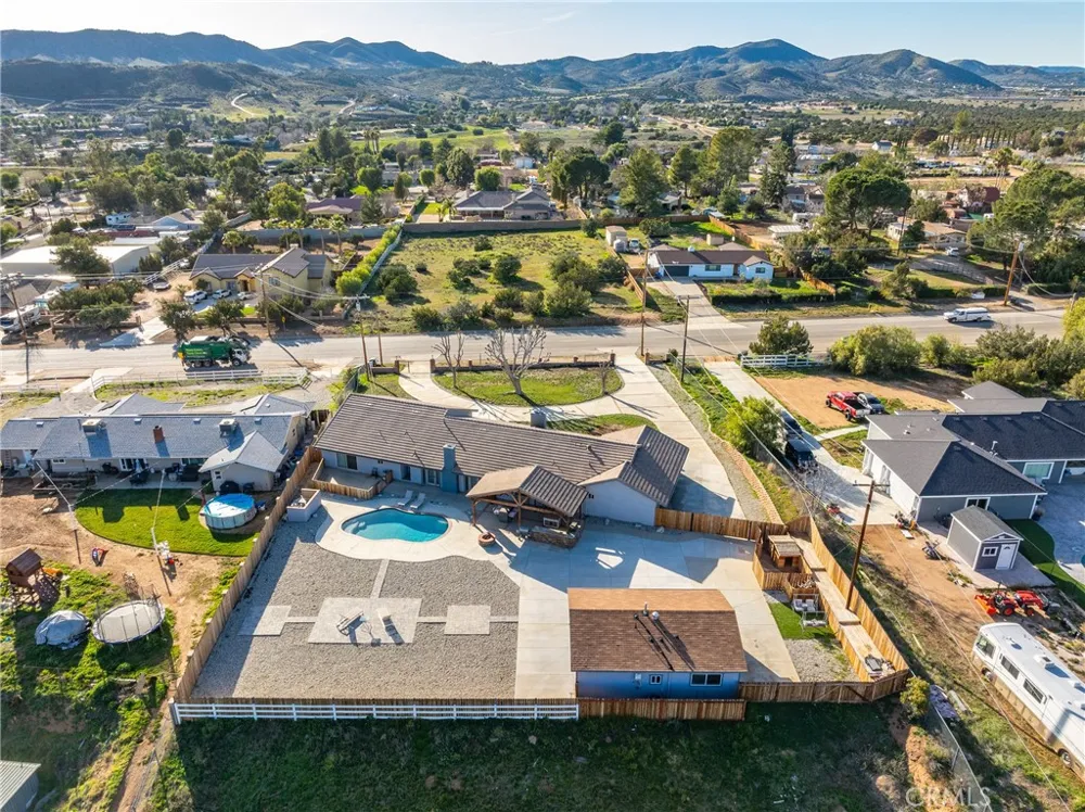 32854 Crown Valley Road Acton, CA 93510
