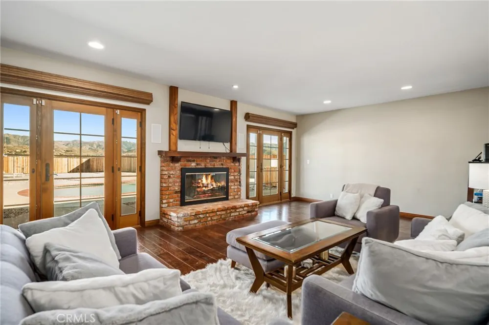 32854 Crown Valley Road Acton, CA 93510