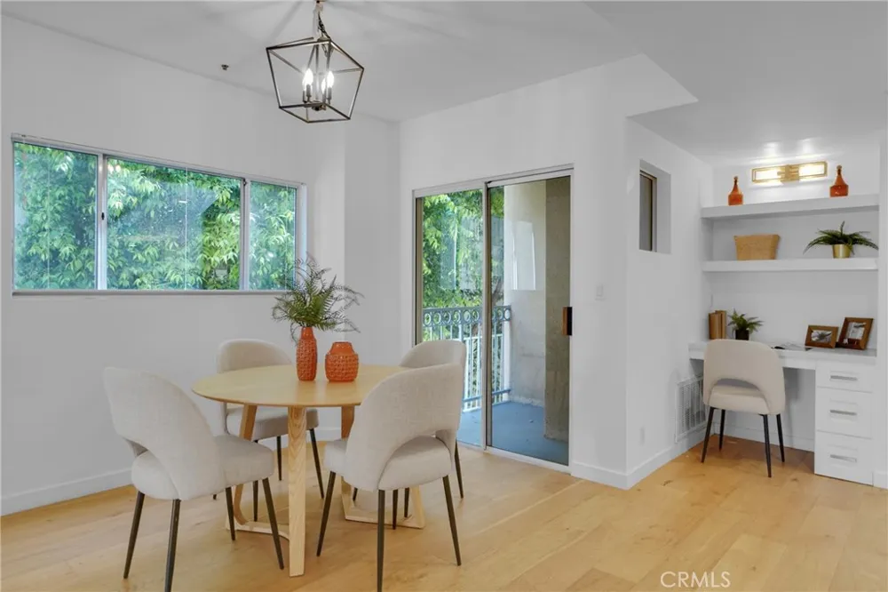 1871 Greenfield Avenue #102 Los Angeles, CA 90025